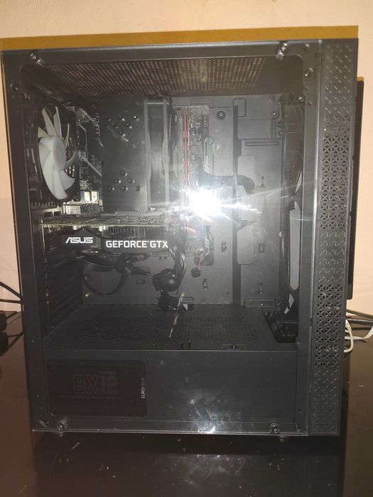 Complete Gamer Setup464825673864990721