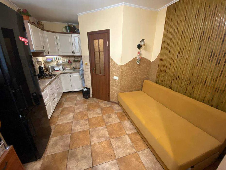 Продам просторий будинок біля річки. с. Літки, Броварськийр-н.