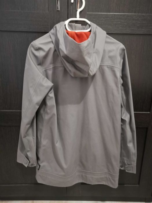 Audi casaco de chuva desporto Maloja tamanho xs (38/40)