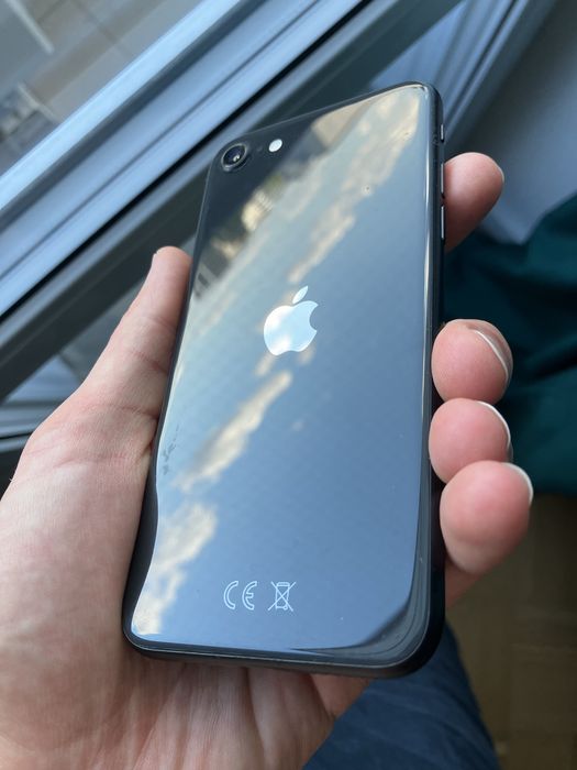 iPhone SE 2020 128 gb nowa bateria