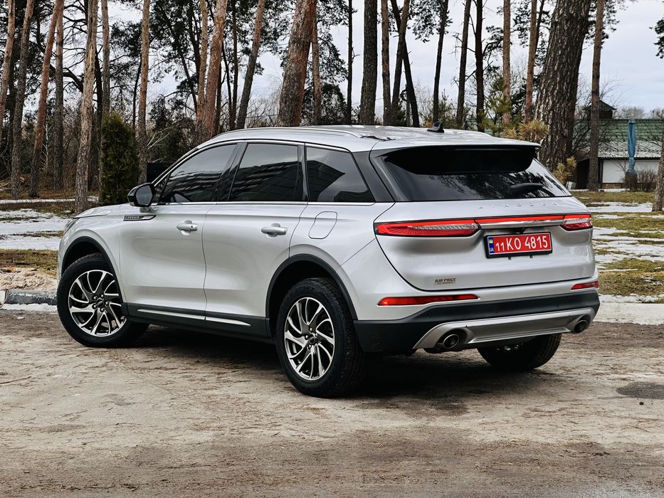 Свіжак Lincoln Corsair малий пробіг!!!