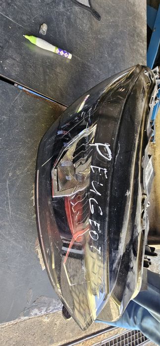 Optica  PEUGEOT 2008