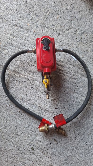 Reduktor butli gazowej do przyczepy kempingowej