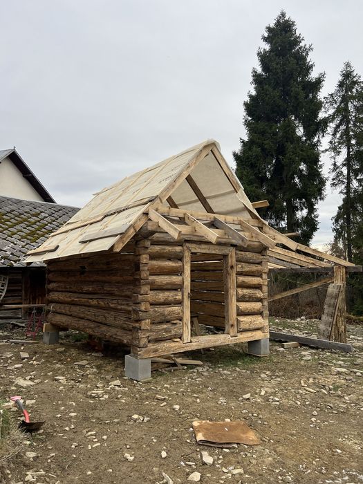 Stary domek drewniany