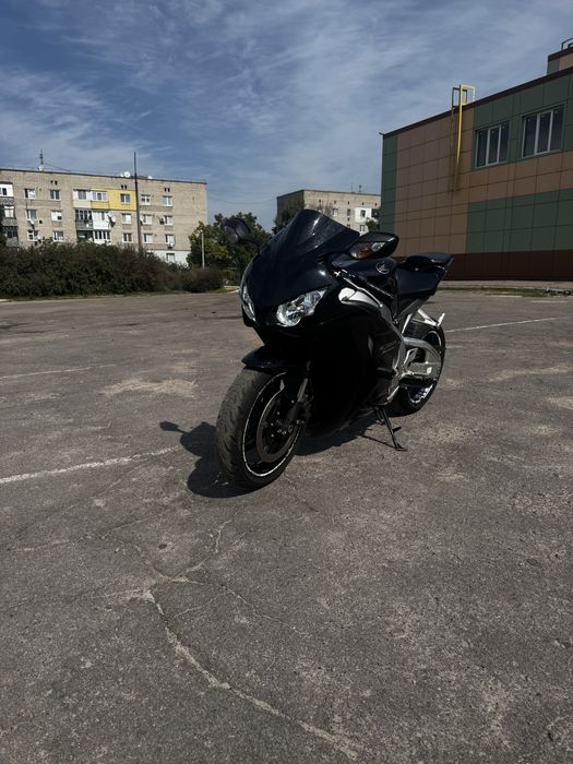 Honda CBR 1000 RR 2011-2013р.Официал.