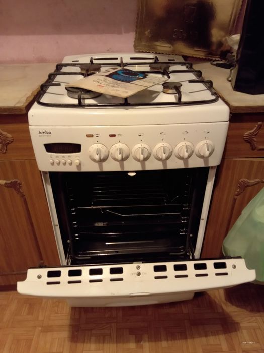 Sprzedam kuchenkę gazową na butlę Amica