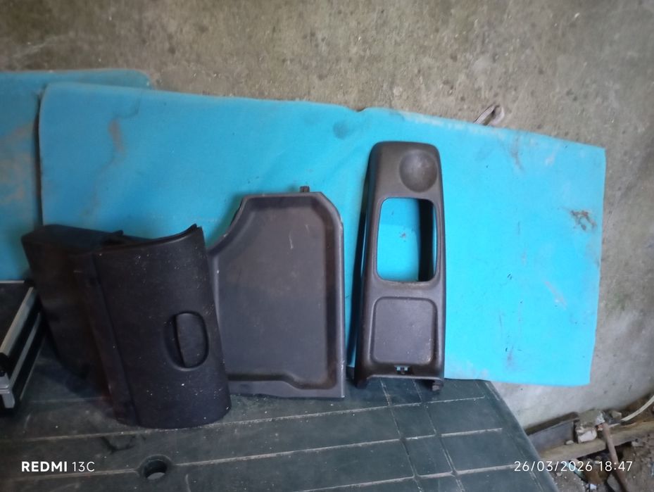 Vendo para pecas corsa b
