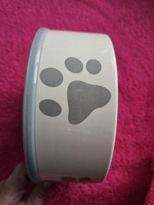 Duża ceramiczna miska dla psa