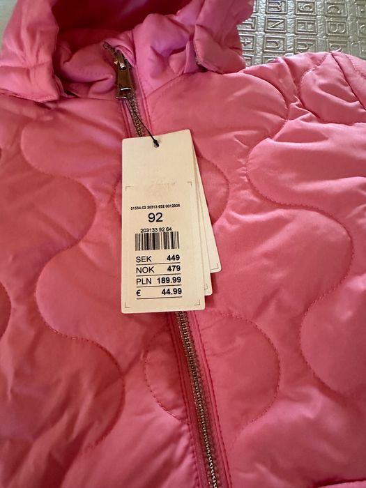 Дівчача весняна курточка