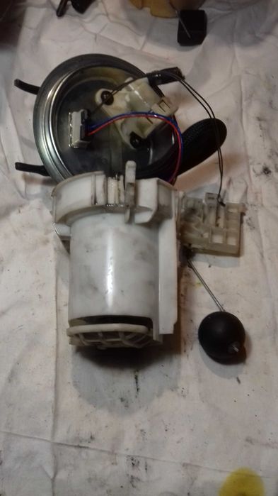 Pompa paliwa pływak Opel Corsa C Combo Tigra Meriva 1,0 1,2 1,4 1,6