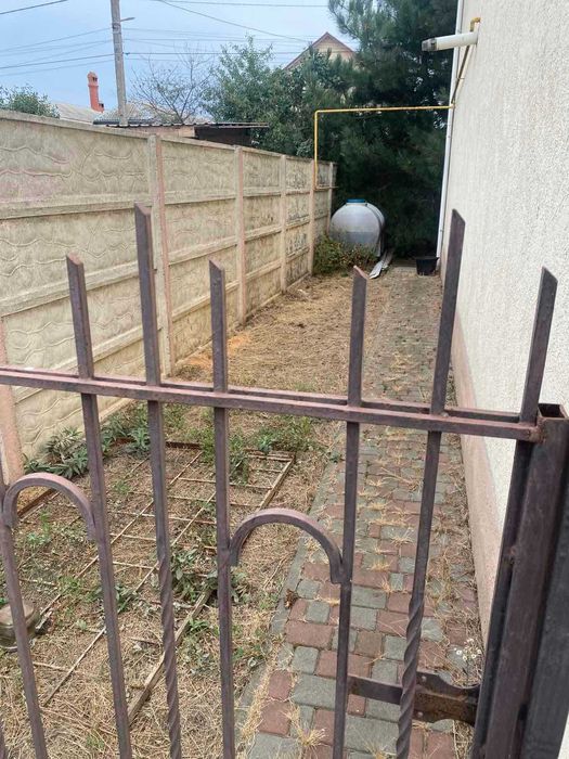 Продам ДОМ с БАНЕЙ  в Киевском районе, в Царском селе.