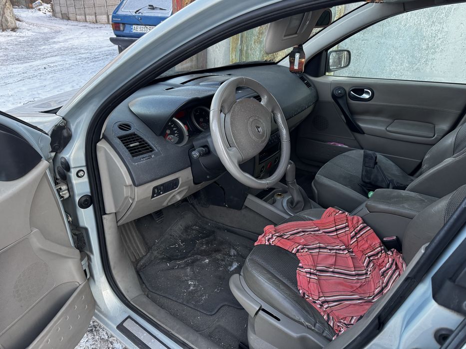 Renault megane 2 1.6 бенз