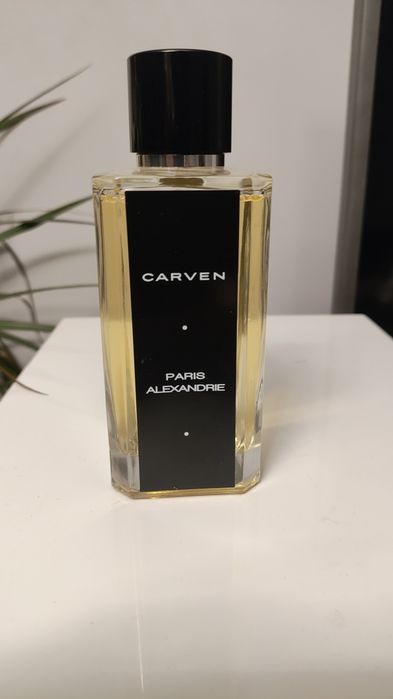 Carven aleksadria