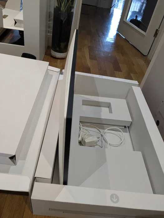 Monitor LG UltraFine 27” – €170