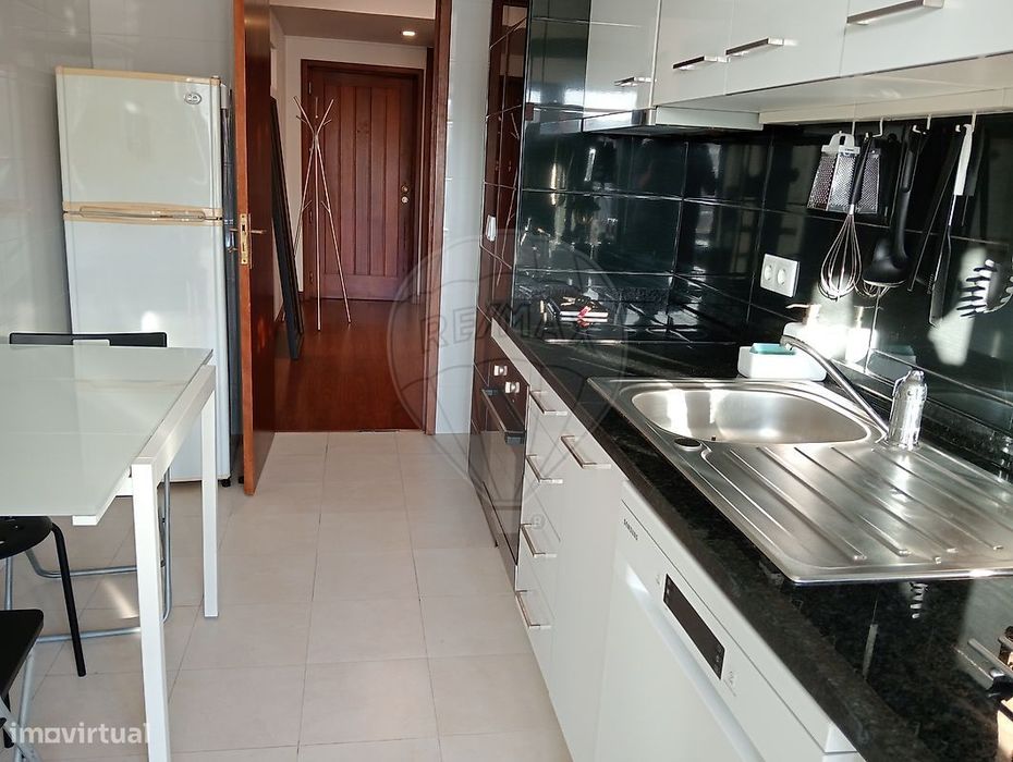 Apartamento T1 para arrendamento