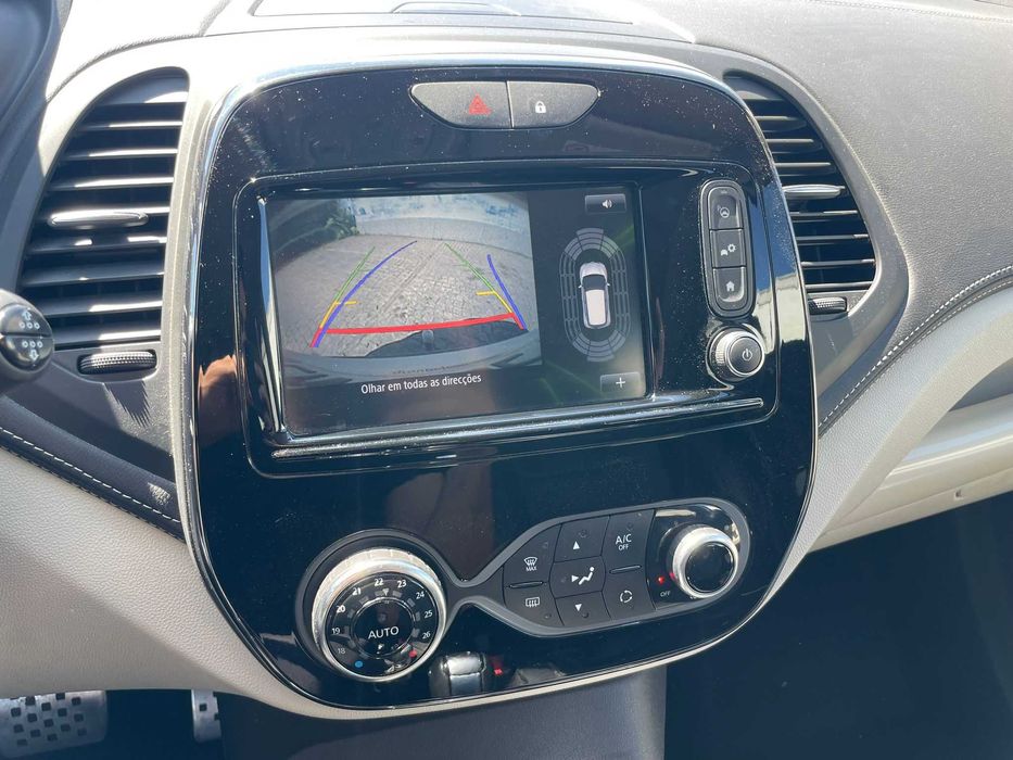 Renault Captur 1.2 TCe Initiale Paris EDC - Automático 95000km