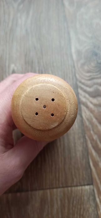 Спецовница для соли