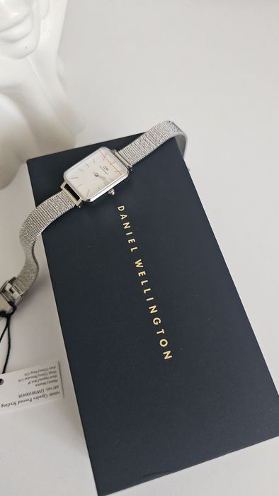 Daniel Wellington Quadro Pressed Sterling  годинник абсолютно новий, повний комплект
