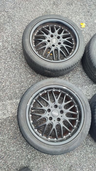 Диски DOTZ 5/112/R17 8j цо70.1 et 35/225/45/17 літо.