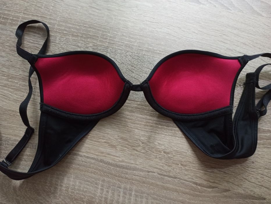 Бюстгальтер Wonderbra новый 75А