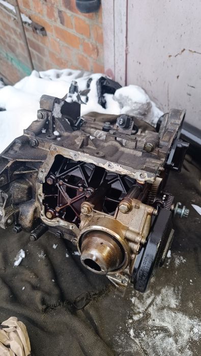 Гбц блок распредвал шкода 1.2 12v 6v Polo, seat Ibiza, Skoda fabia