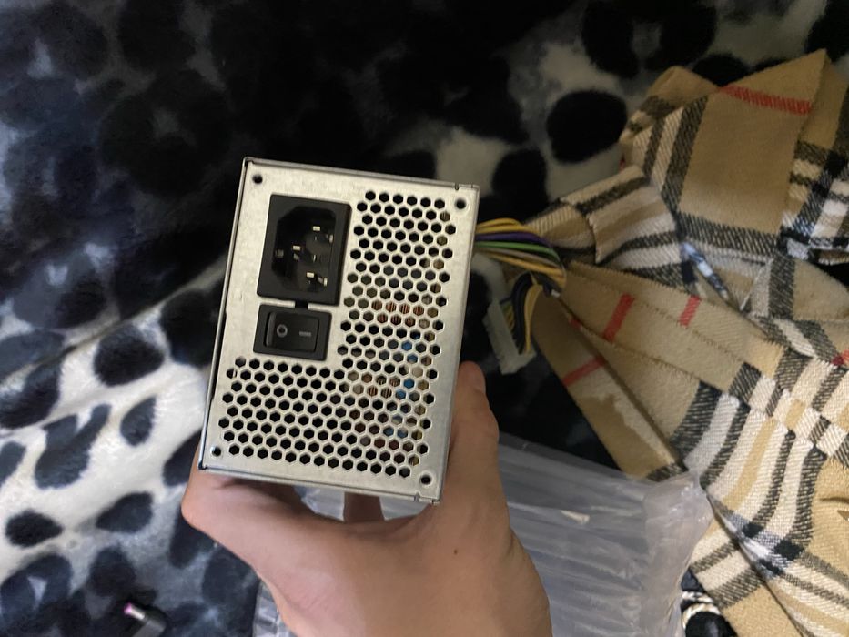 Fujitsu esprimo e900 250w блок питания