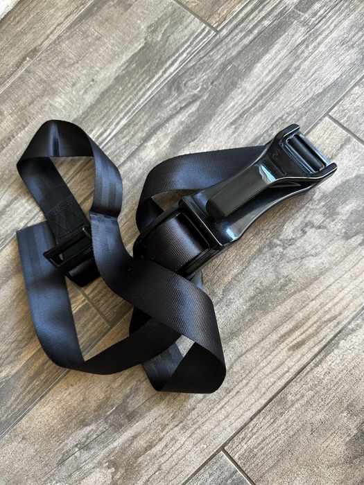 Адаптер для вагітних в машину