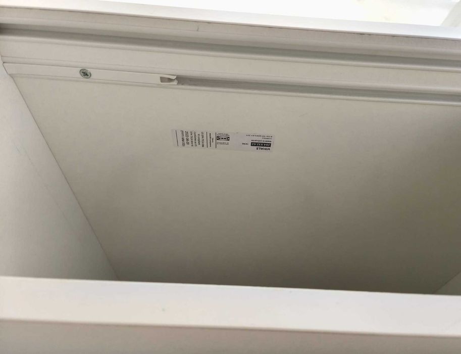 Armário VIHALS c/ Portas Deslizantes – Branco (95x47x90 cm)