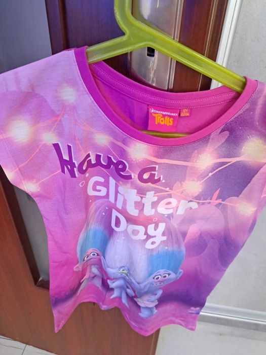 T-shirt trolls 152 cm