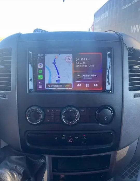 Rádio Mercedes Sprinter/VW Crafter (06-16) 4/64GB Carplay GPS Wi-Fi BT