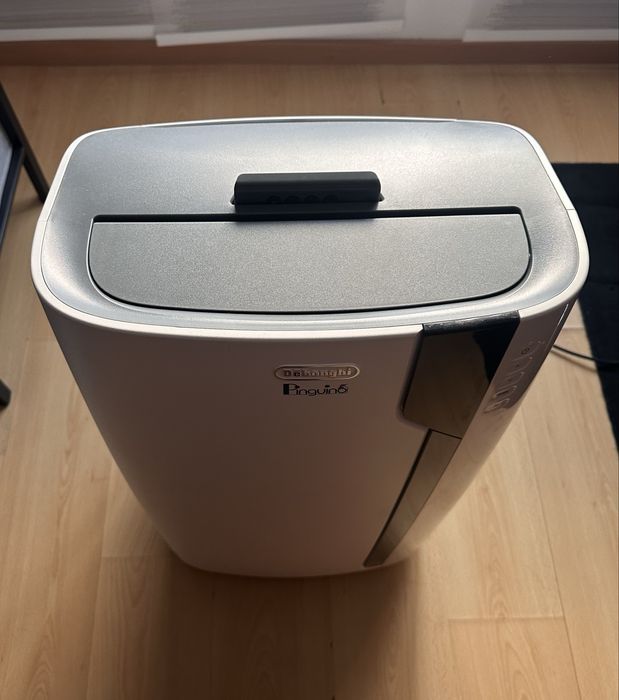 Ar condicionado portátil DeLonghi Pinguino PACEX 105