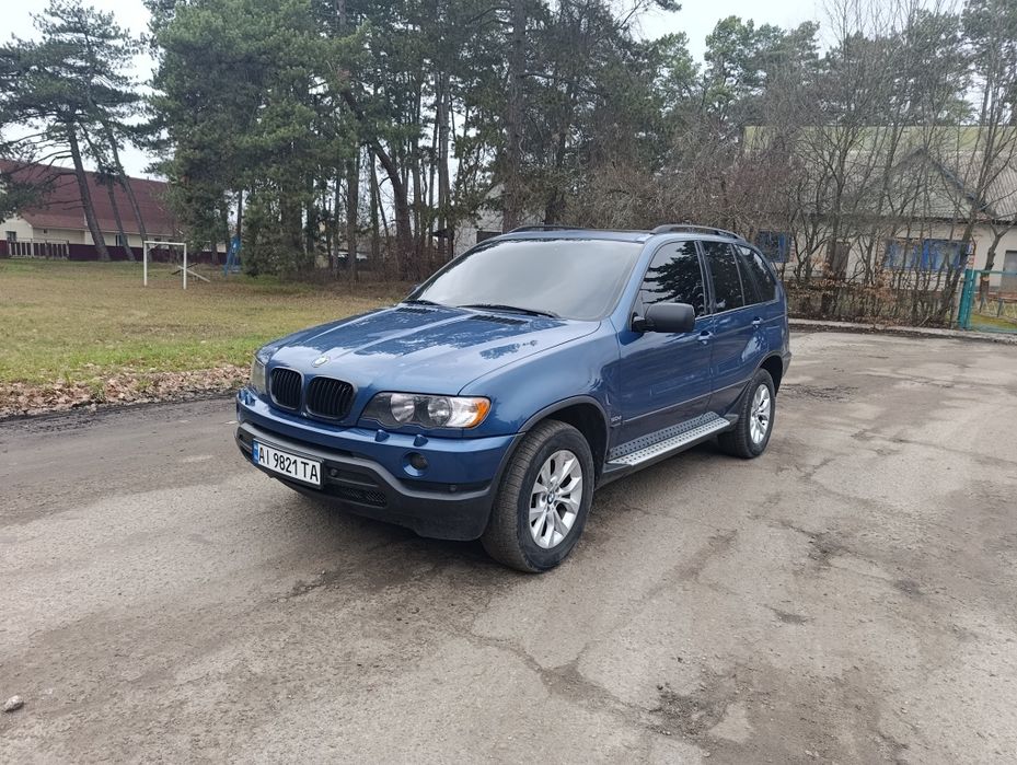 Продається BMW X5 2001 року