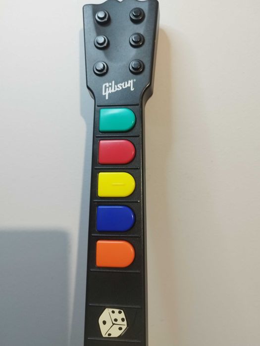 Gitara Gibson do PlayStation 2