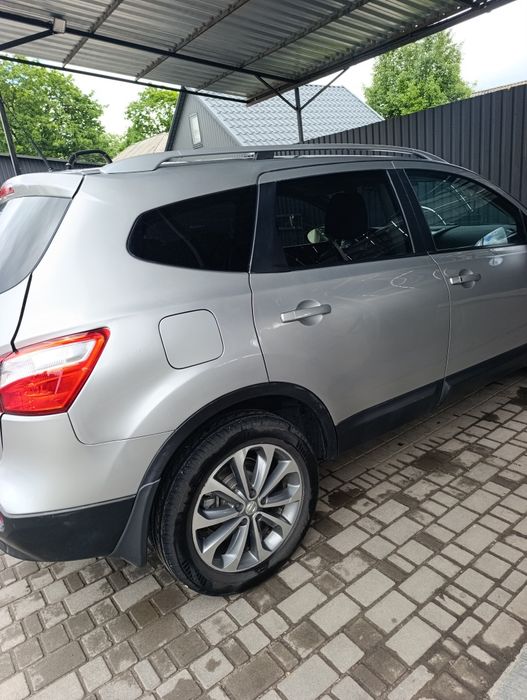 Nissan Qashqai+2 2010 VIN SJNJDNJ10U7028168 фото оголошення 2 з 8