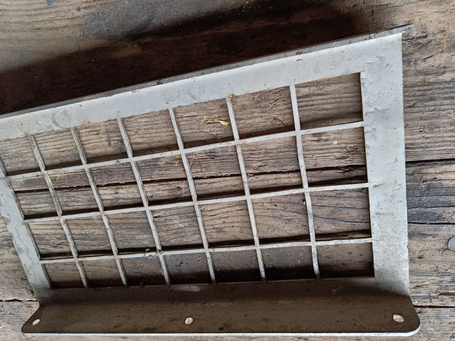 Kratki wentylacyjne nierdzewne duże