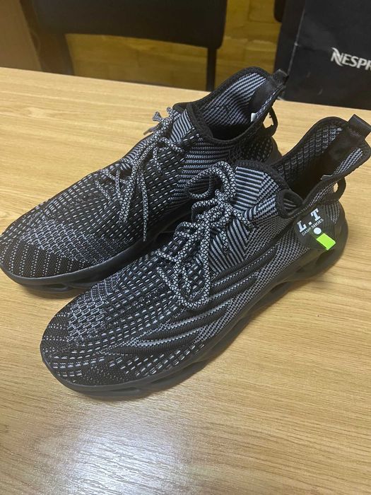 Кросівки тканинні, 48 розмір