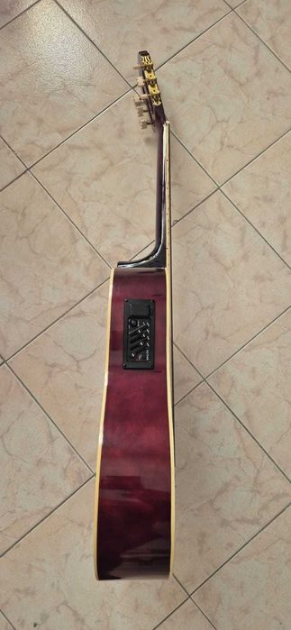 Guitarra clássica amplificada  Marca Harley Benton
