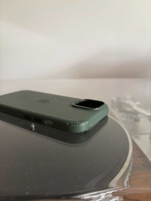 Apple silicone case iphone etui na telefon 15 cyprysowy