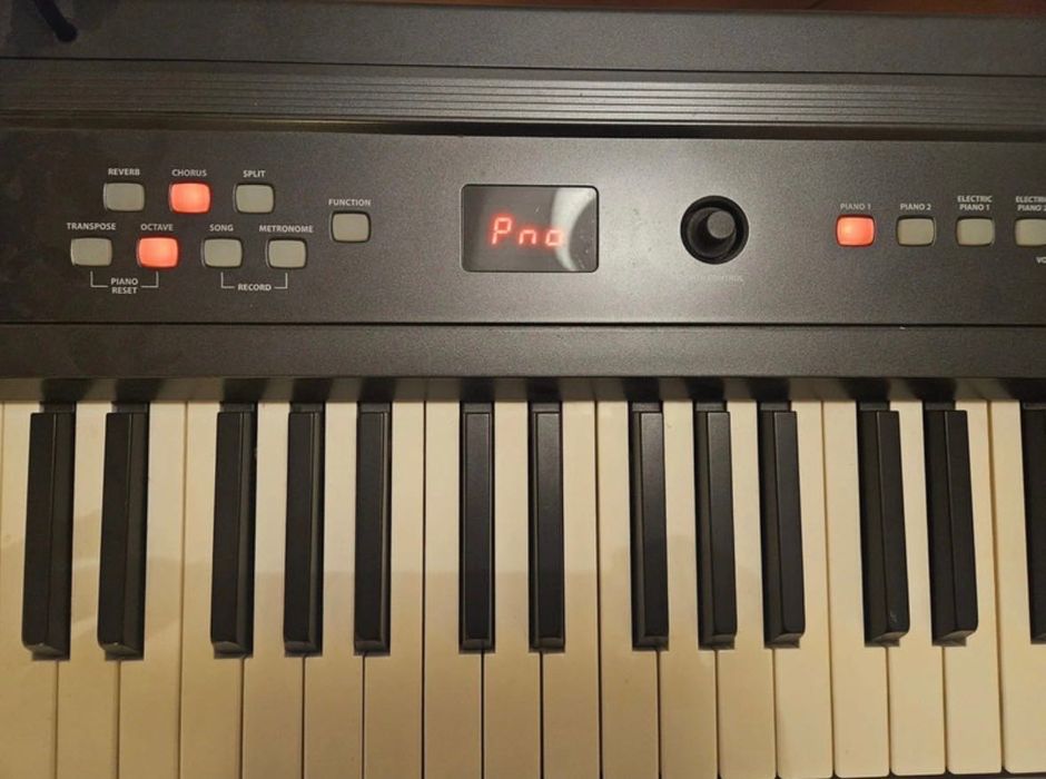 Piano electrónico Thomann