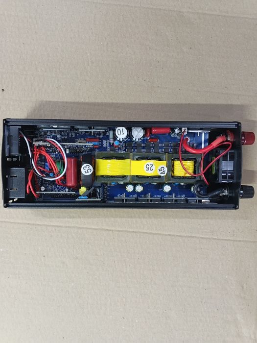 Инвертор  2000w.