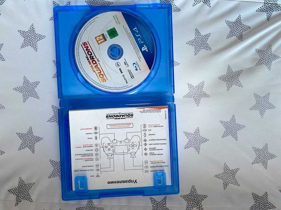 Star Wars Squadrons (PS4),играть можно как с VR, так и без.