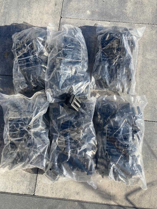 KLIKSTROM części zestawów startowych do montażu desek tarasowych Neva