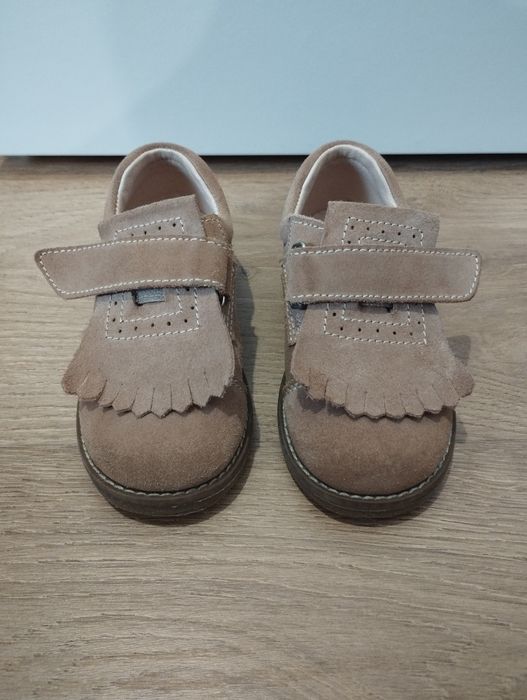 Carneiras criança como novas