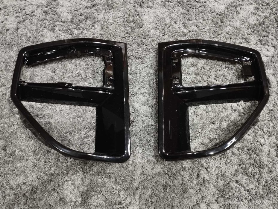 BMW X5 G05 накладки переднього бампера M пак 51118074270 51118074269