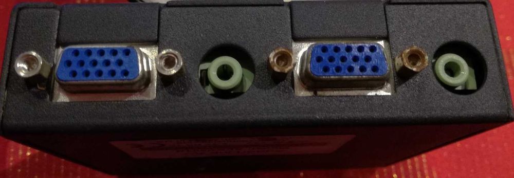 Adderlink AV 200 dystrybutor audio video RS232