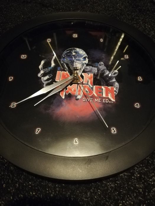 Batman BD e relógio oficial iron maiden