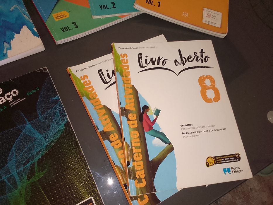 Livros escolares