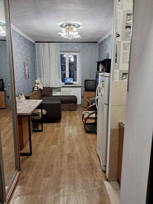 Комната в коммунальном квартире на Генерала Петрова со своей водой.