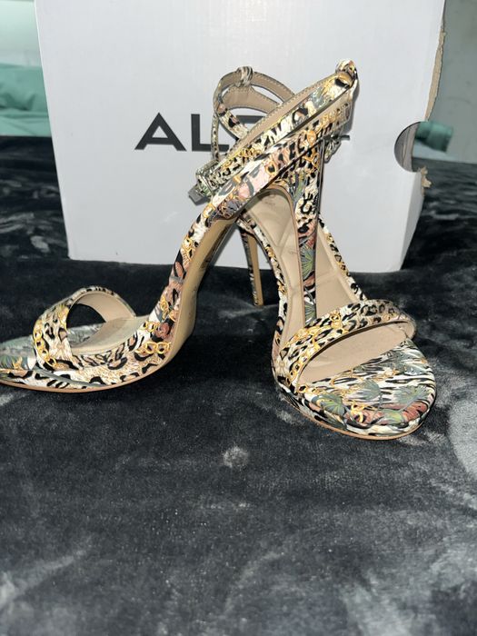 Salto da aldo novo nunca usado 37