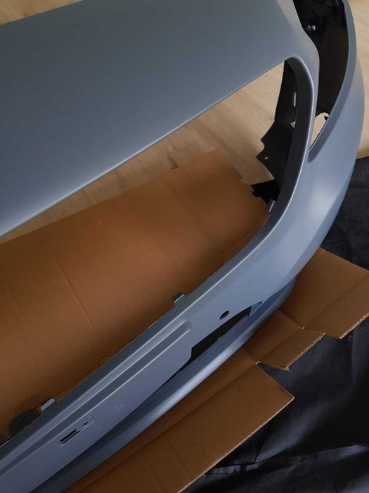 Para-Choques Novo Frontal Mercedes CLasse A W176